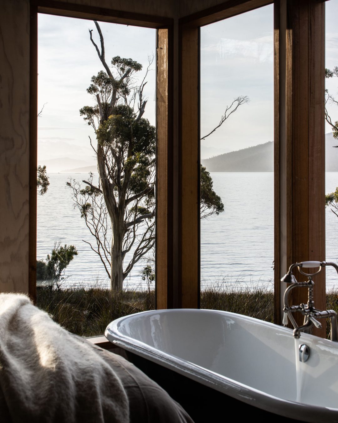 Bathtub with view to Sheep Wash Bay - Tasmania