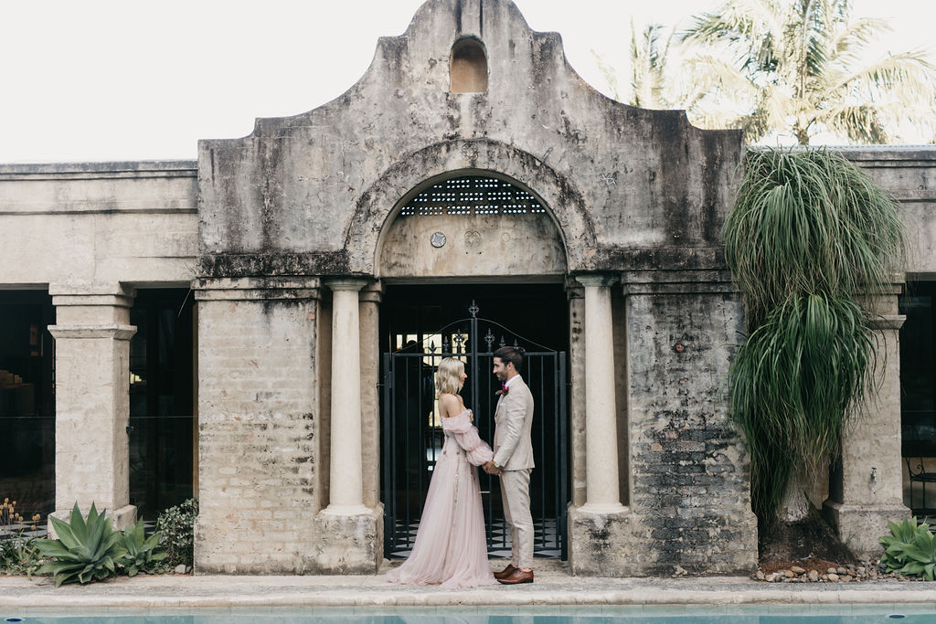 Bride and groom / wedding photography